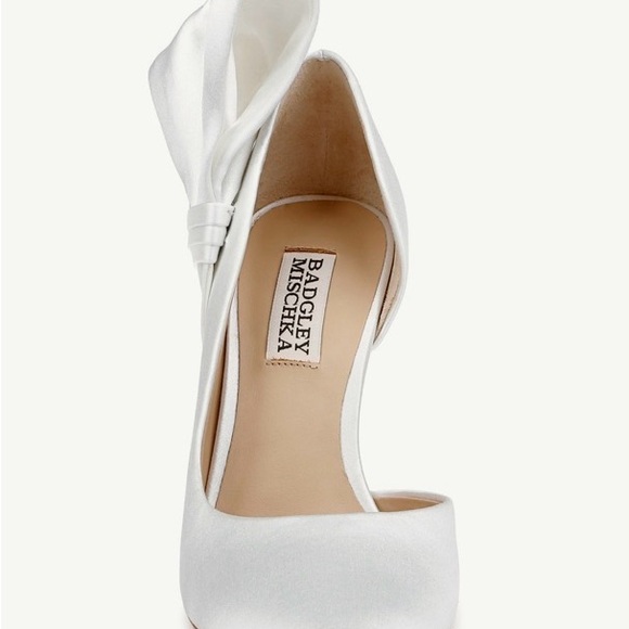 Badgley Mischka Alejandra White Satin Pointed Heels with Bow Bridal Nordstrom - Picture 2 of 15